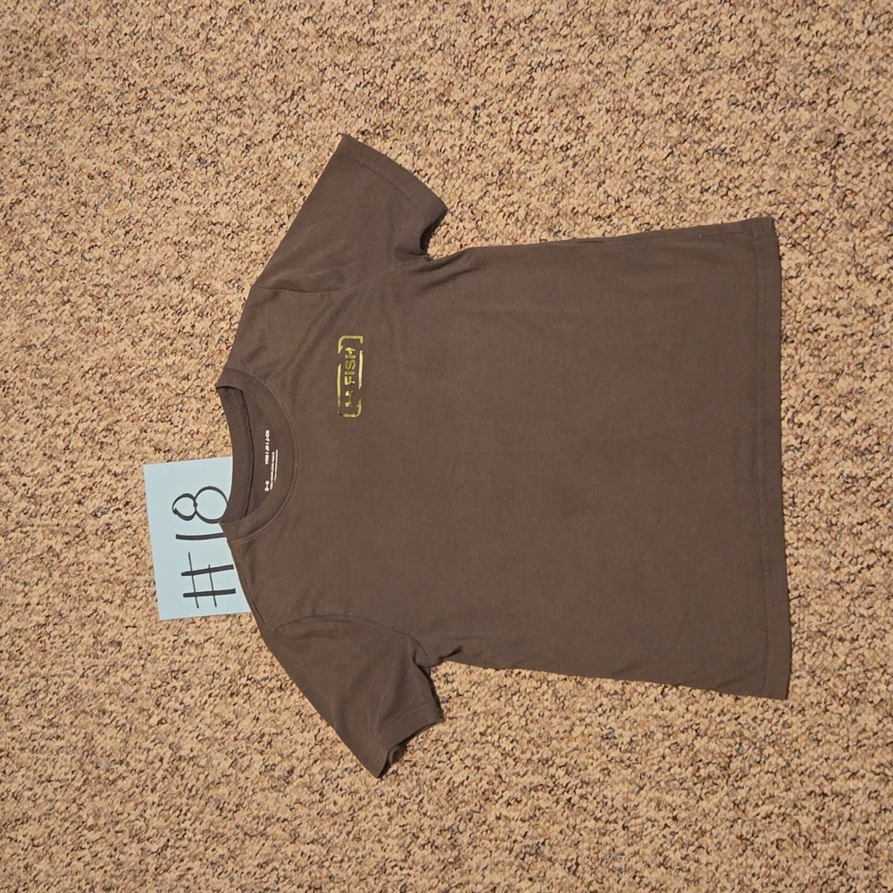 Boys size small under armor shirt